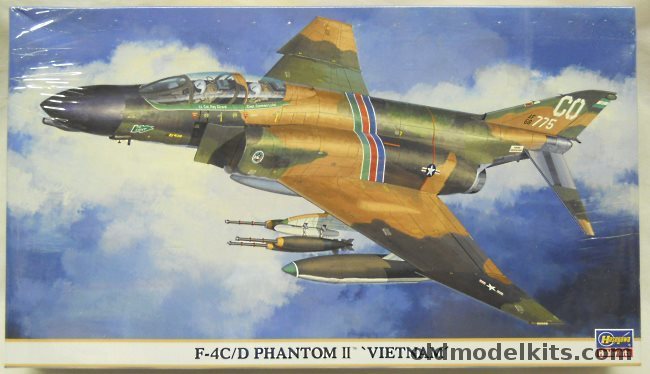Hasegawa 1/72 F-4C/D Phantom II Vietnam - USAF 'The Saint' 366 TFW 1968 / 432 TFRW 13 TFS 1969 'Ripley's Believe It Or Not' / 497th TFS 1967 - (F-4C / F-4D), 00918 plastic model kit